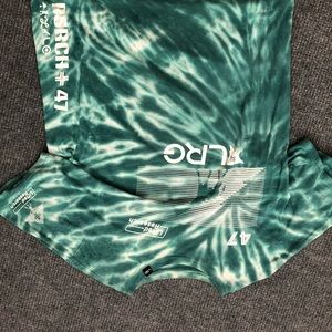 LRG (LIFTED RESEARCH GROUP) size L TIE DYE TEE